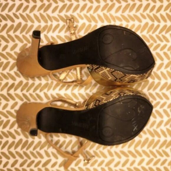 🔆▪️Sam & Libby Margot Metallic Gold Peep Toe Ankle Strap Platform Pump◾️🔆 - Picture 7 of 9